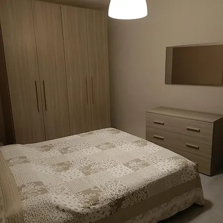 Casa Milena Apartment *
